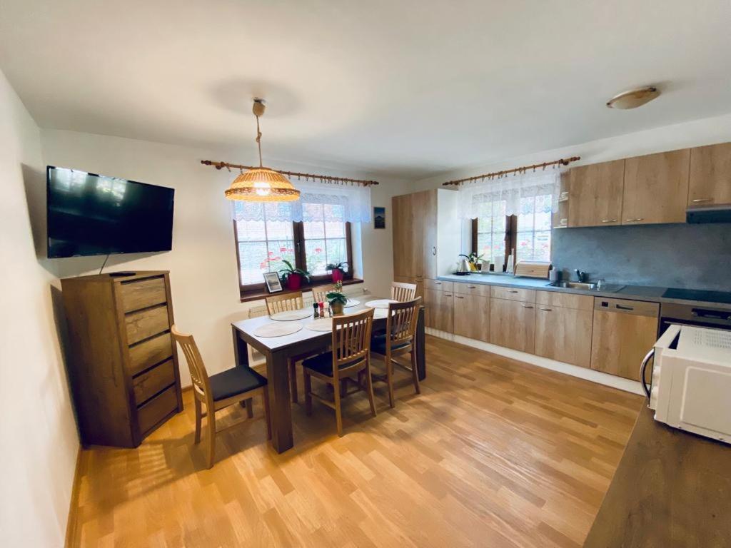 Apartman Maja Rumburk Zewnętrze zdjęcie
